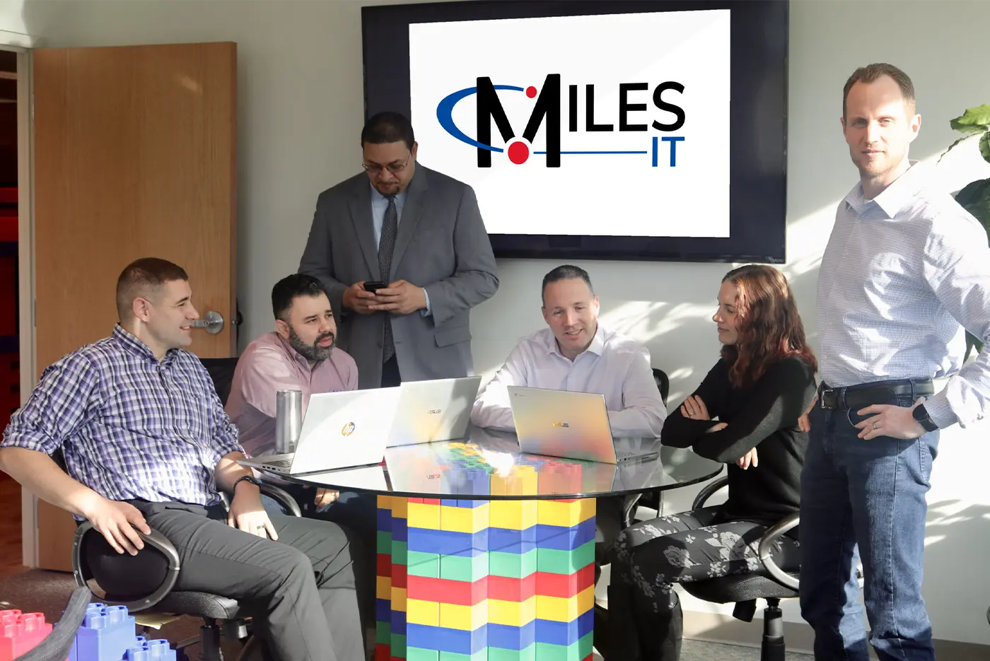 Miles IT team of IT consulting experts